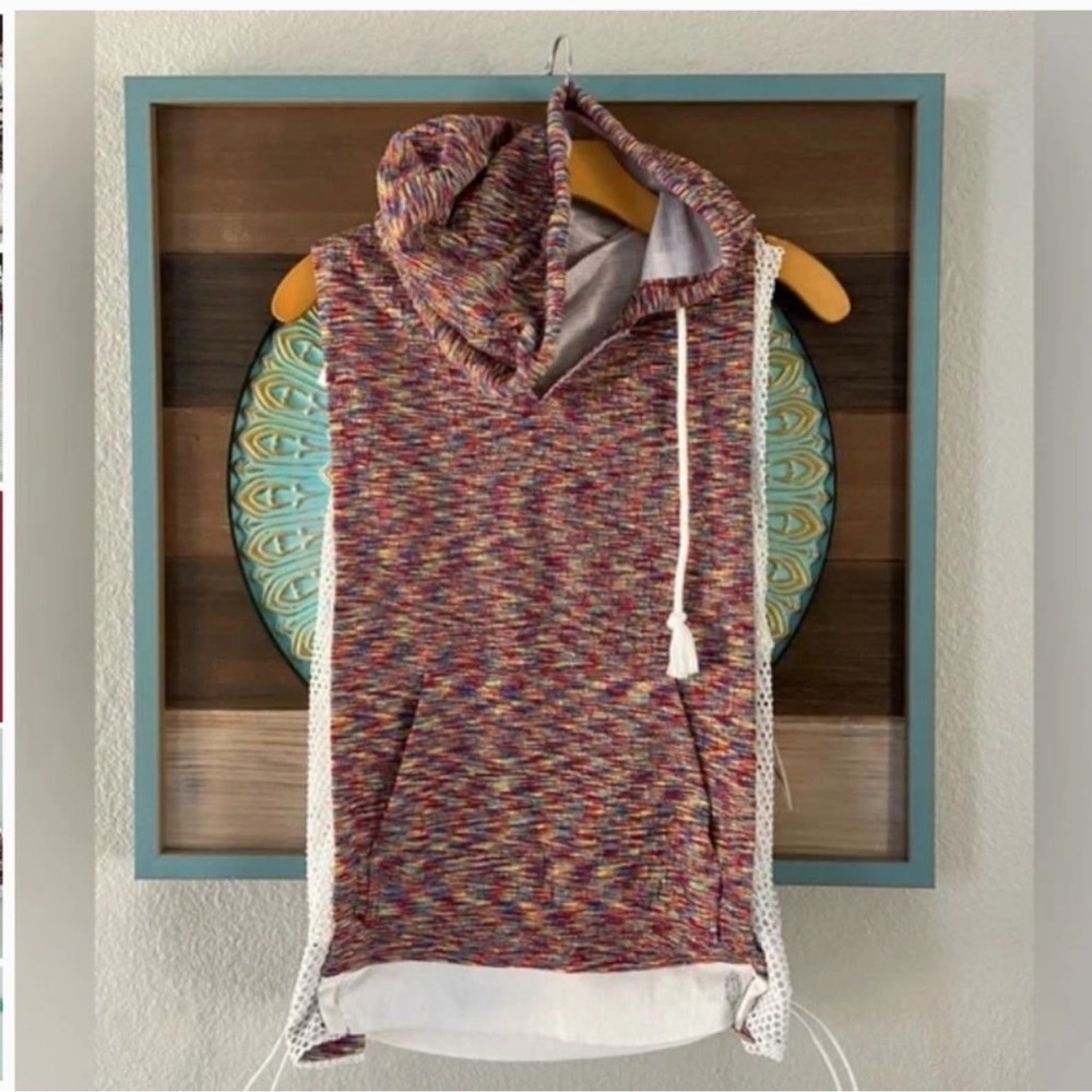NWT FREE PEOPLE Prism Activewear Hooded Tank & Shorts Set - Picture 3 of 9